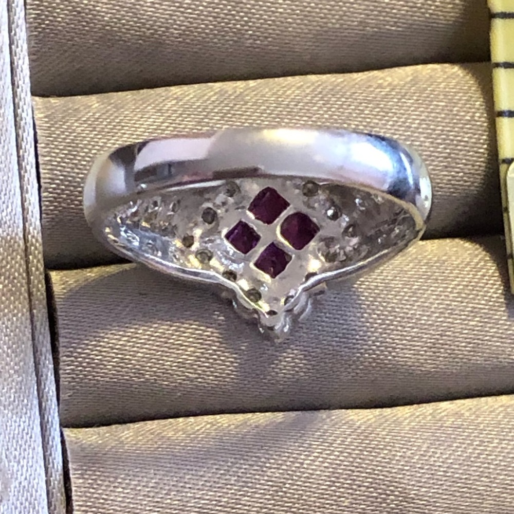 Ruby & Diamond ring size 8 - Picture 5 of 6